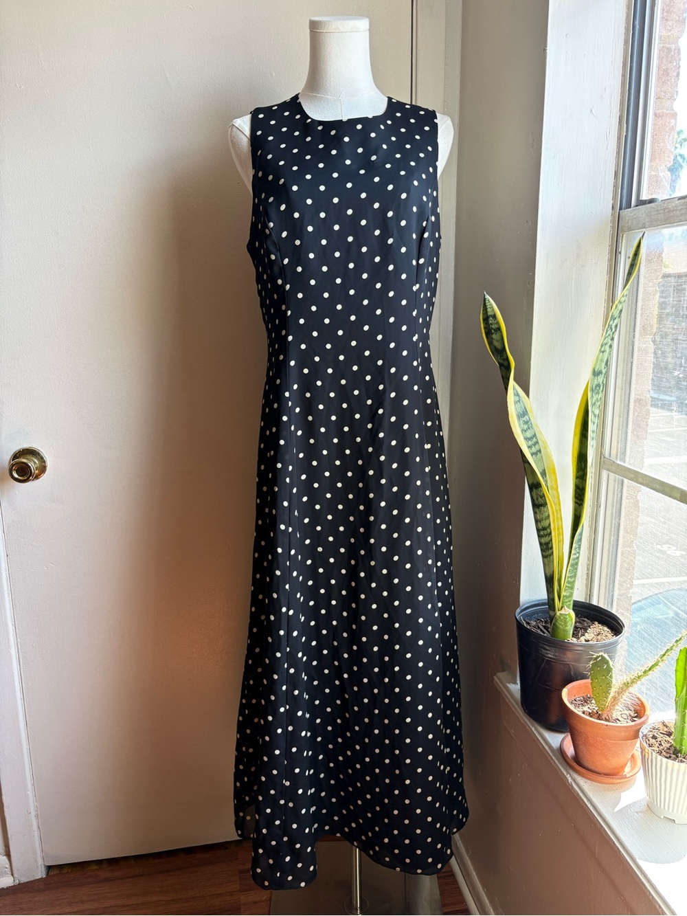 jessica howard polka dot sleeveless maxi dress